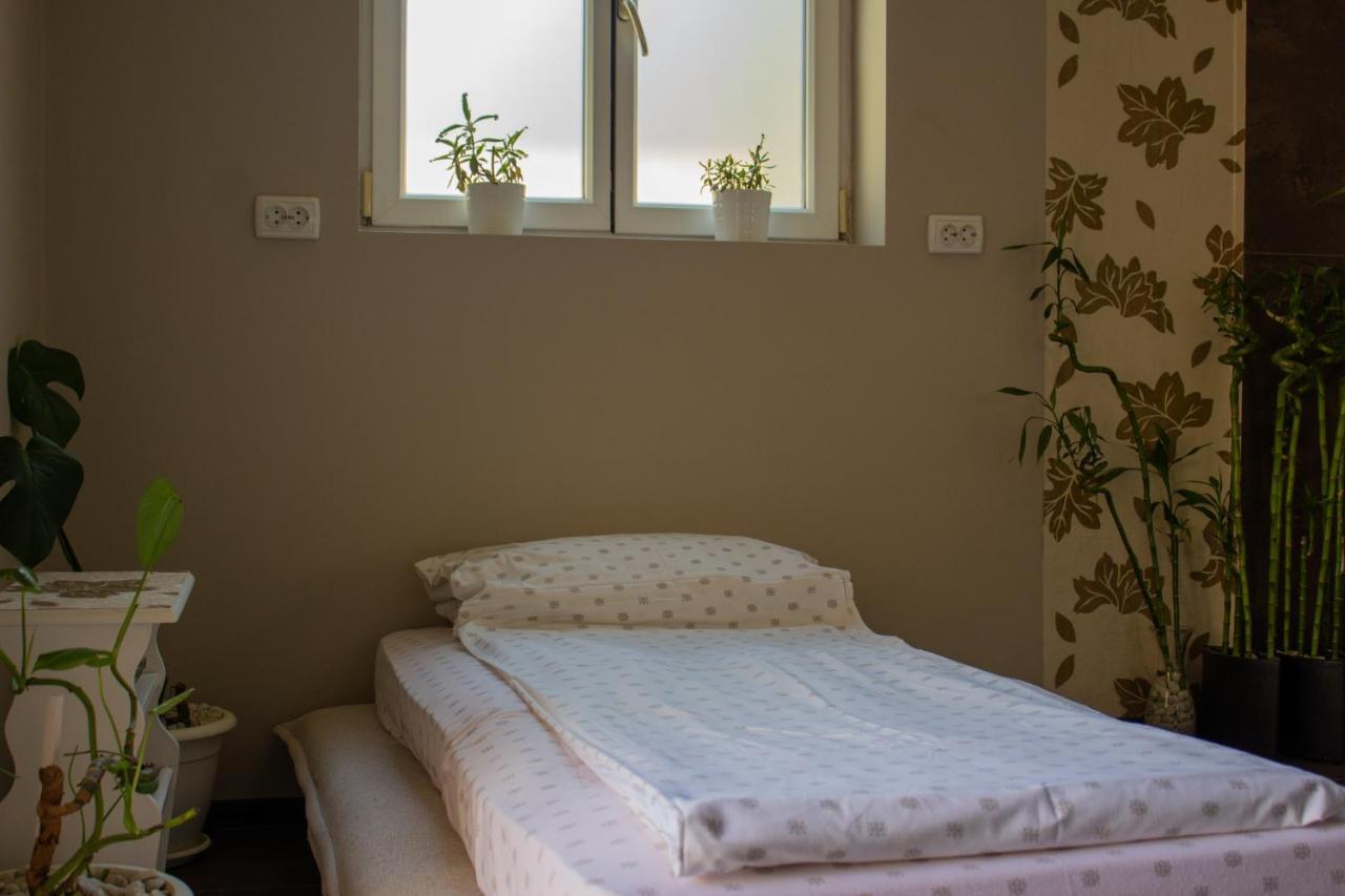 Yox Apartment 1 오라데아 외부 사진