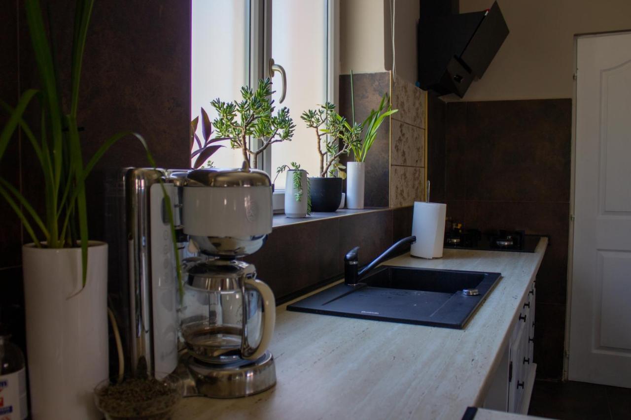 Yox Apartment 1 오라데아 외부 사진